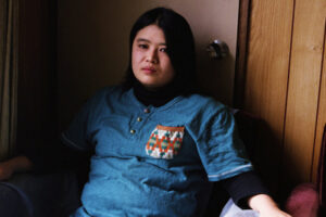 01 大友真志　「Mourai」 タイプCプリント / ed.8 image size：259×259mm  paper size：356×279mm