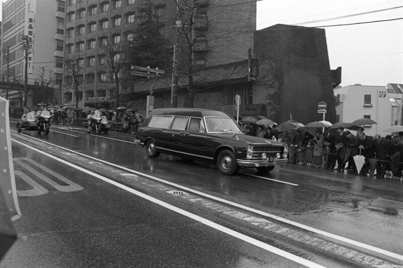 kaku-showa01 斯ク、昭和ハ去レリ kaku-showa01 斯ク、昭和ハ去レリ